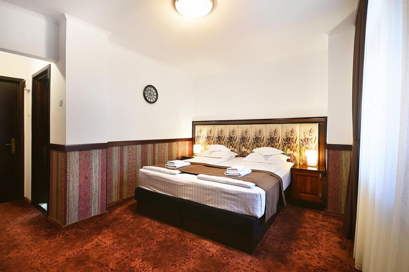 Hotel Moldavia Slănic-Moldova Esterno foto